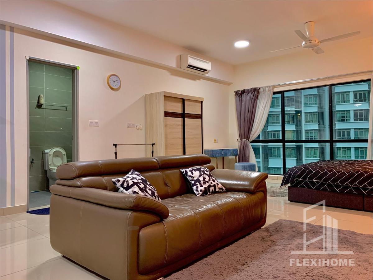 10Am-6Pm, Same Day Check In And Check Out, Work From Home, The Hyve-Cyberjaya, Private Studio By Flexihome-My Εξωτερικό φωτογραφία